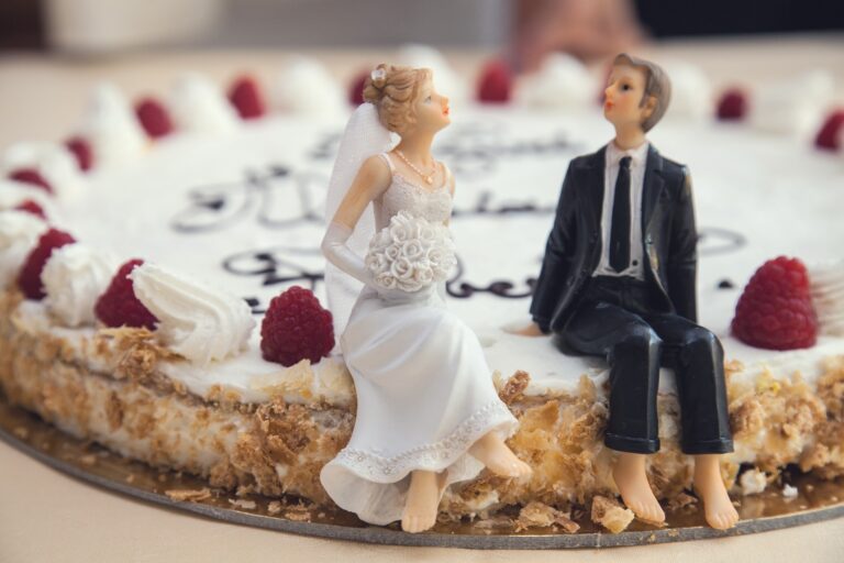 Wedding cake 407170 1920